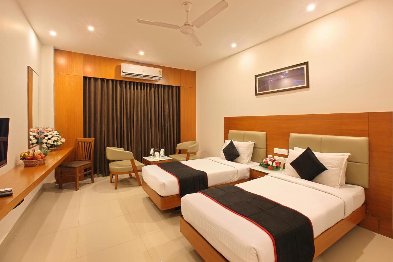 Hotel Park Residency Kozhikode Zewnętrze zdjęcie