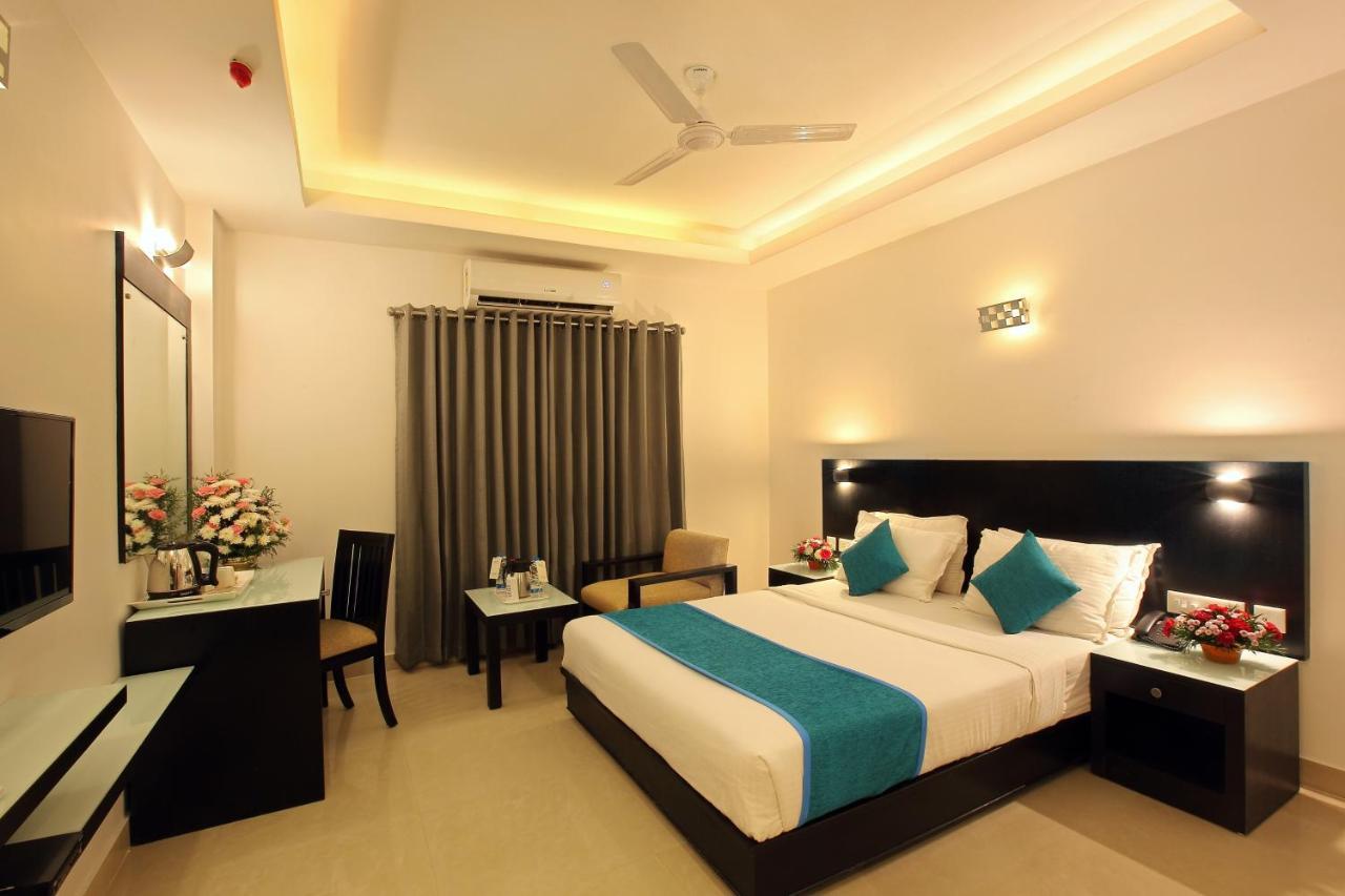 Hotel Park Residency Kozhikode Zewnętrze zdjęcie
