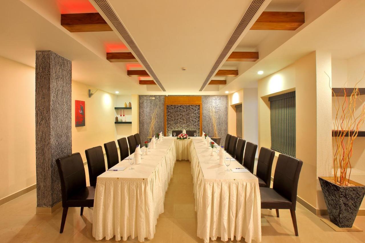 Hotel Park Residency Kozhikode Zewnętrze zdjęcie