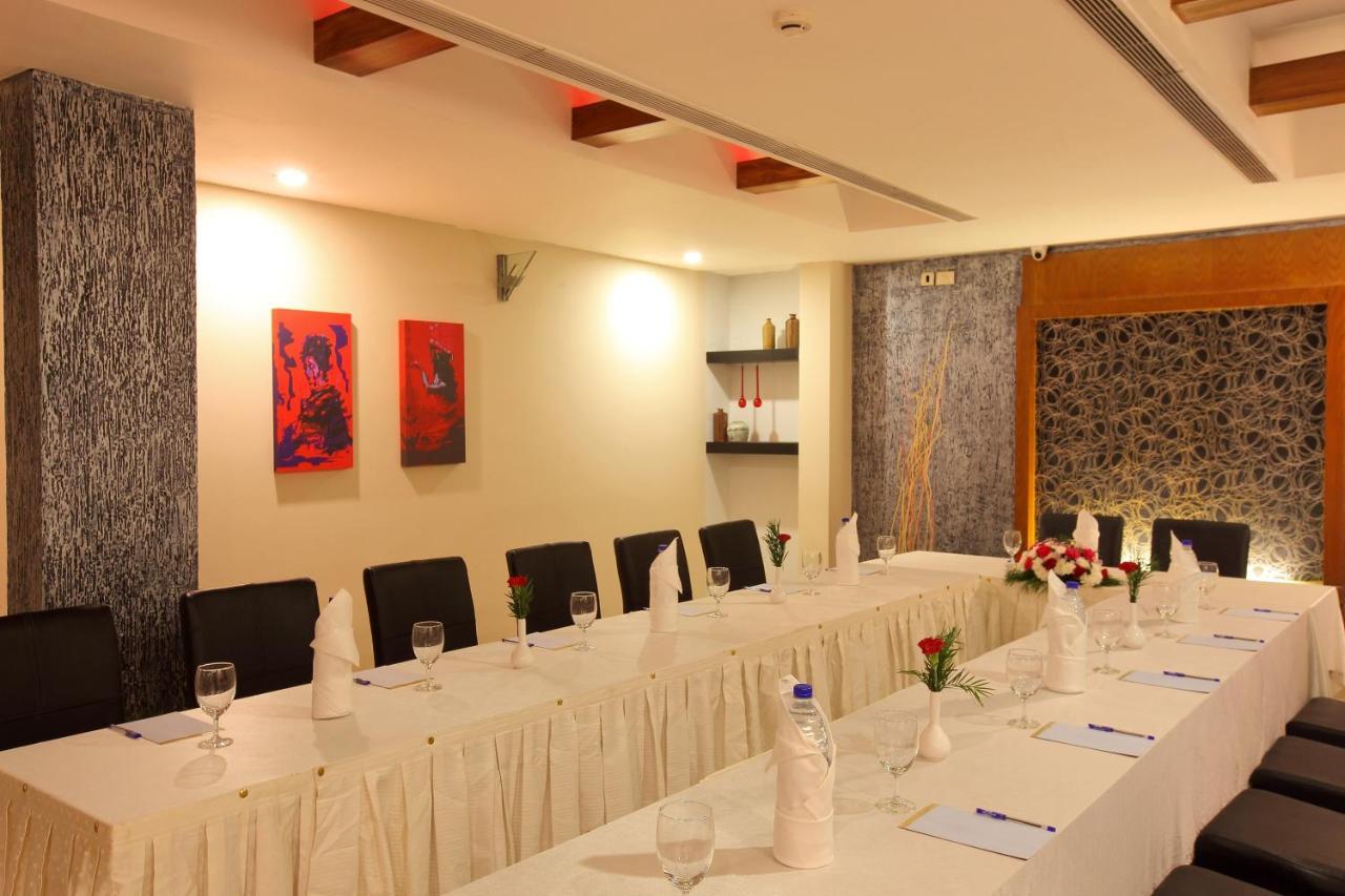 Hotel Park Residency Kozhikode Zewnętrze zdjęcie