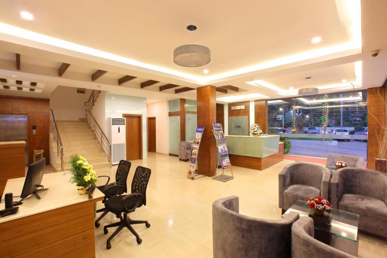 Hotel Park Residency Kozhikode Zewnętrze zdjęcie