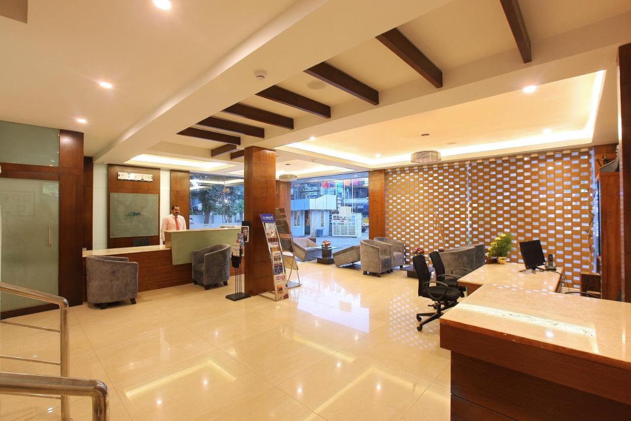 Hotel Park Residency Kozhikode Zewnętrze zdjęcie
