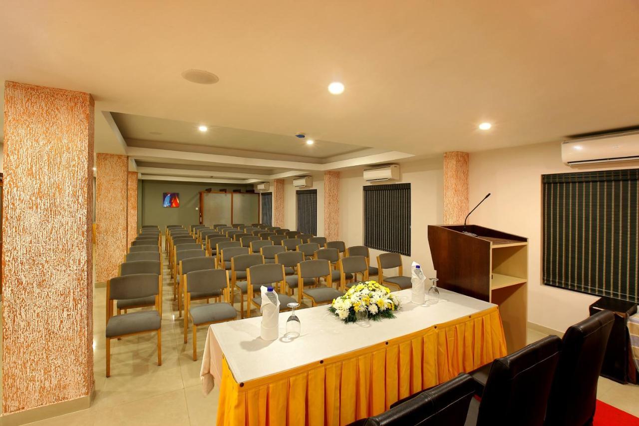 Hotel Park Residency Kozhikode Zewnętrze zdjęcie