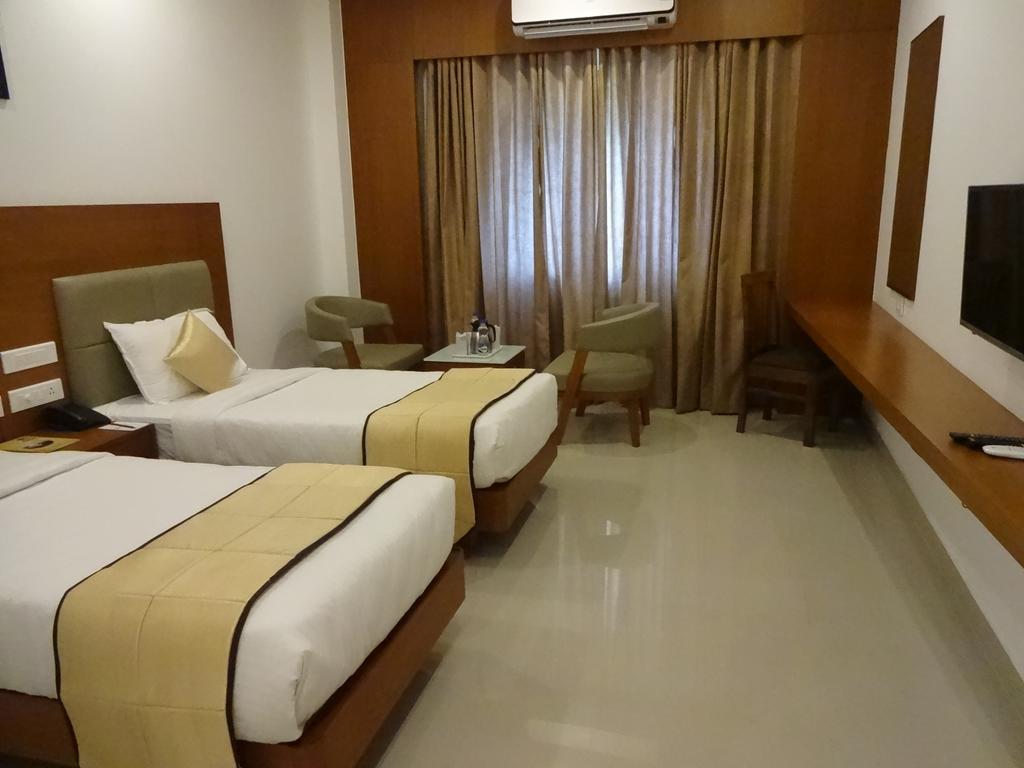 Hotel Park Residency Kozhikode Zewnętrze zdjęcie